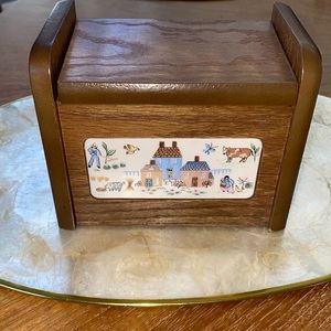 Vintage Goodwood Heartland Wood Ceramic Recipe Box